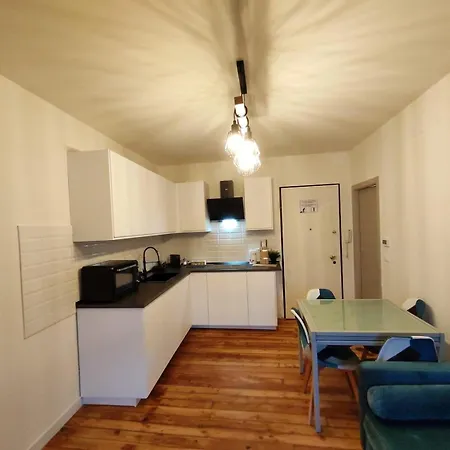 Ferienwohnung Centro Aosta - Moderno Bilocale Con Jacuzzi Exterior foto